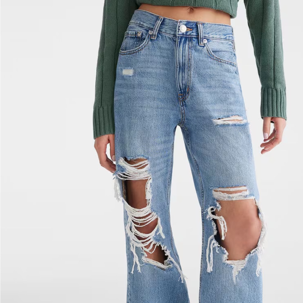 Aeropostale Light Blue Distressed High Rise Jeans